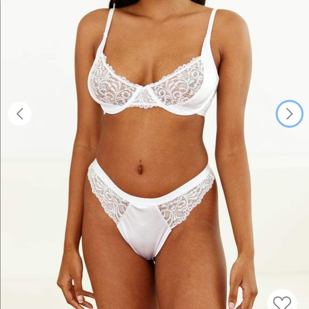 Lounge underwear white two piece set size medium